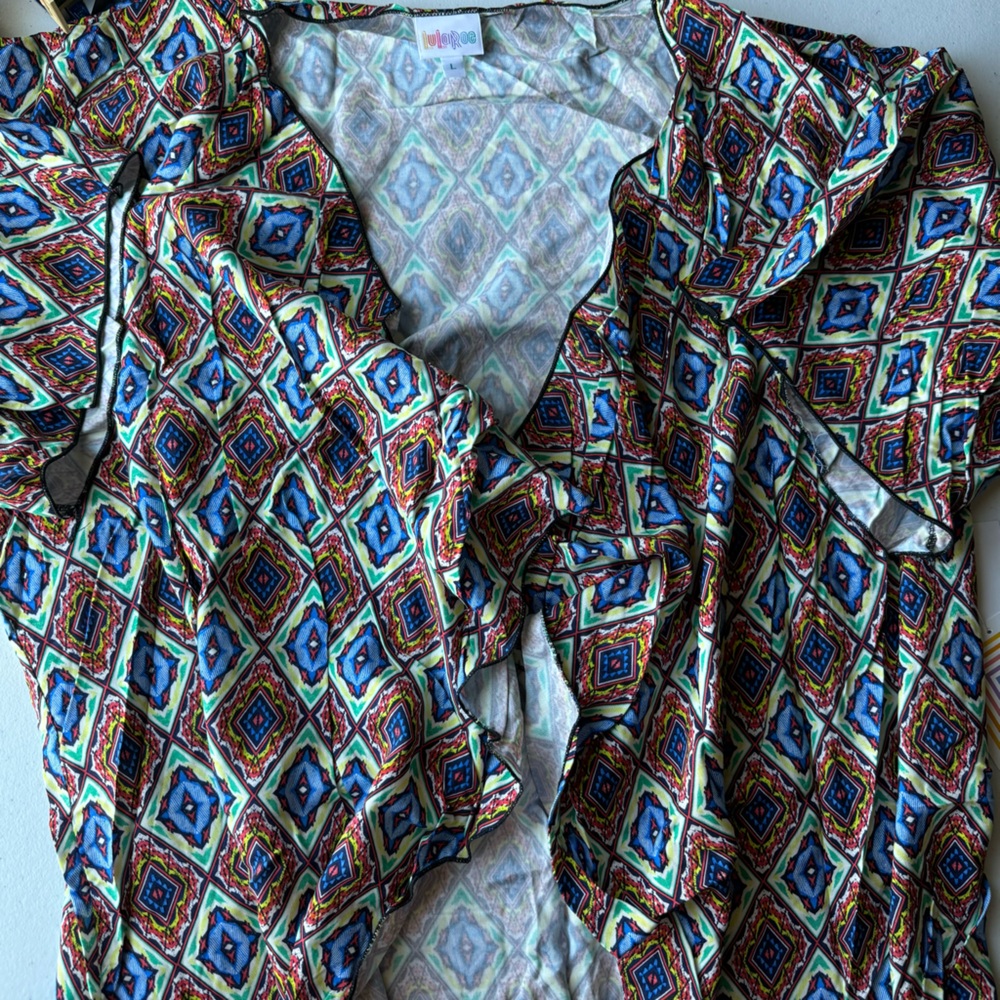 LuLaRoe NWT Monroe Kimono | Size L